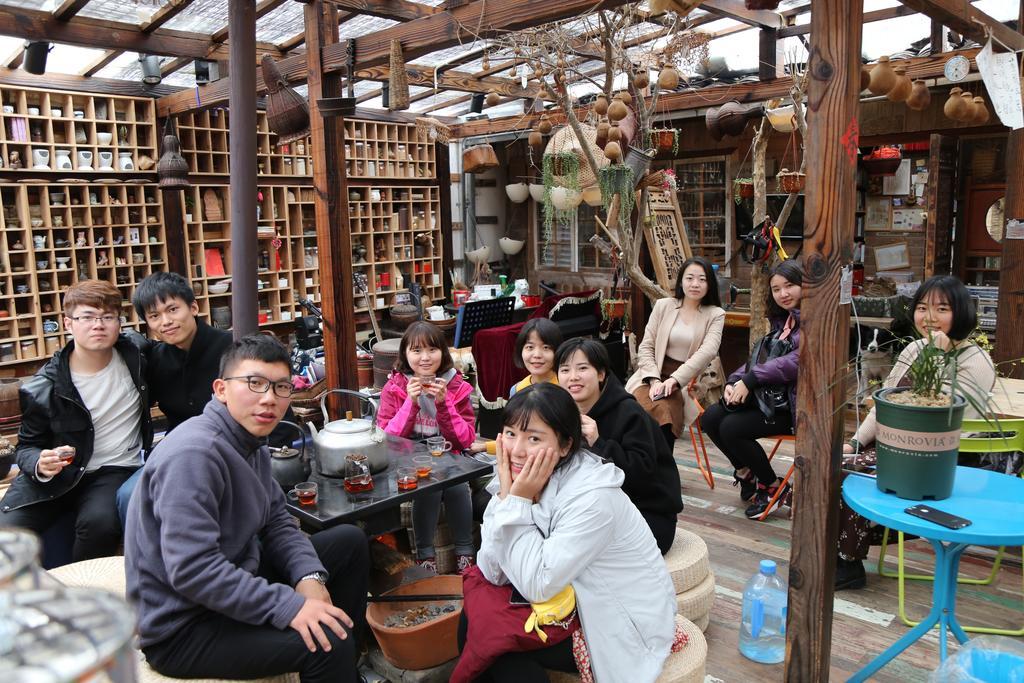 Yi (Anhui) Qingheyue Inn מראה חיצוני תמונה