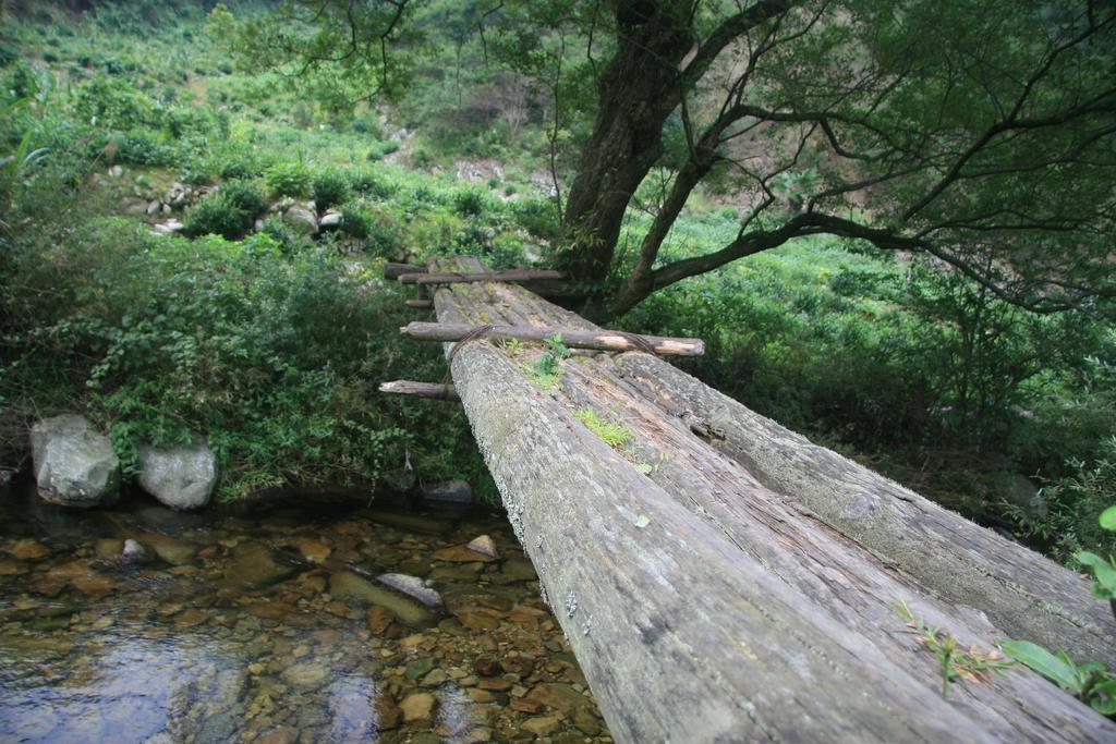 Yi (Anhui) Qingheyue Inn מראה חיצוני תמונה