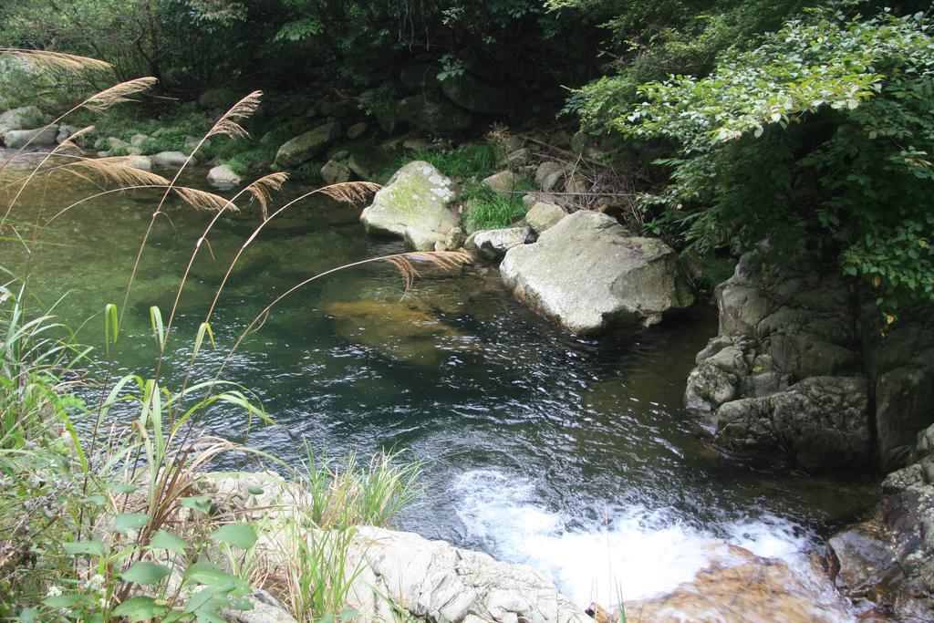 Yi (Anhui) Qingheyue Inn מראה חיצוני תמונה