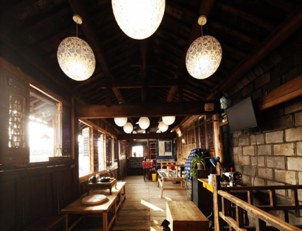 Yi (Anhui) Qingheyue Inn מראה חיצוני תמונה